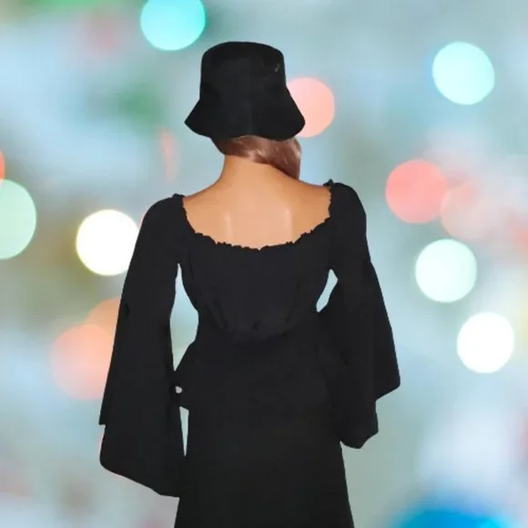 Women's Black Gothic Peasant Top Blouse Size Medium - Picture 3 of 6